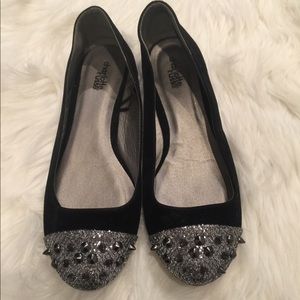 Stud Flats